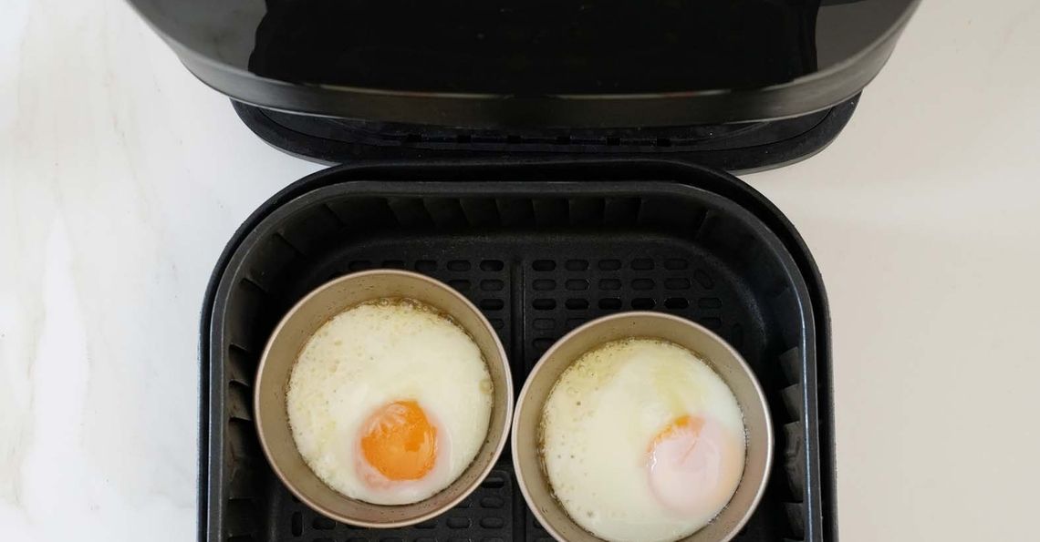 Fried eggs in an air fryer