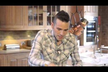 Embedded thumbnail for Dean Edwards' one pan rosti with chorizo and eggs video